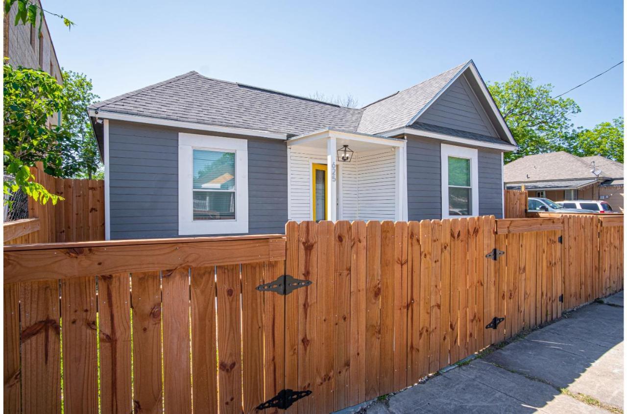 Charming 4Br2Ba Only 5 Mins Downtown Riverwalk San Antonio Buitenkant foto